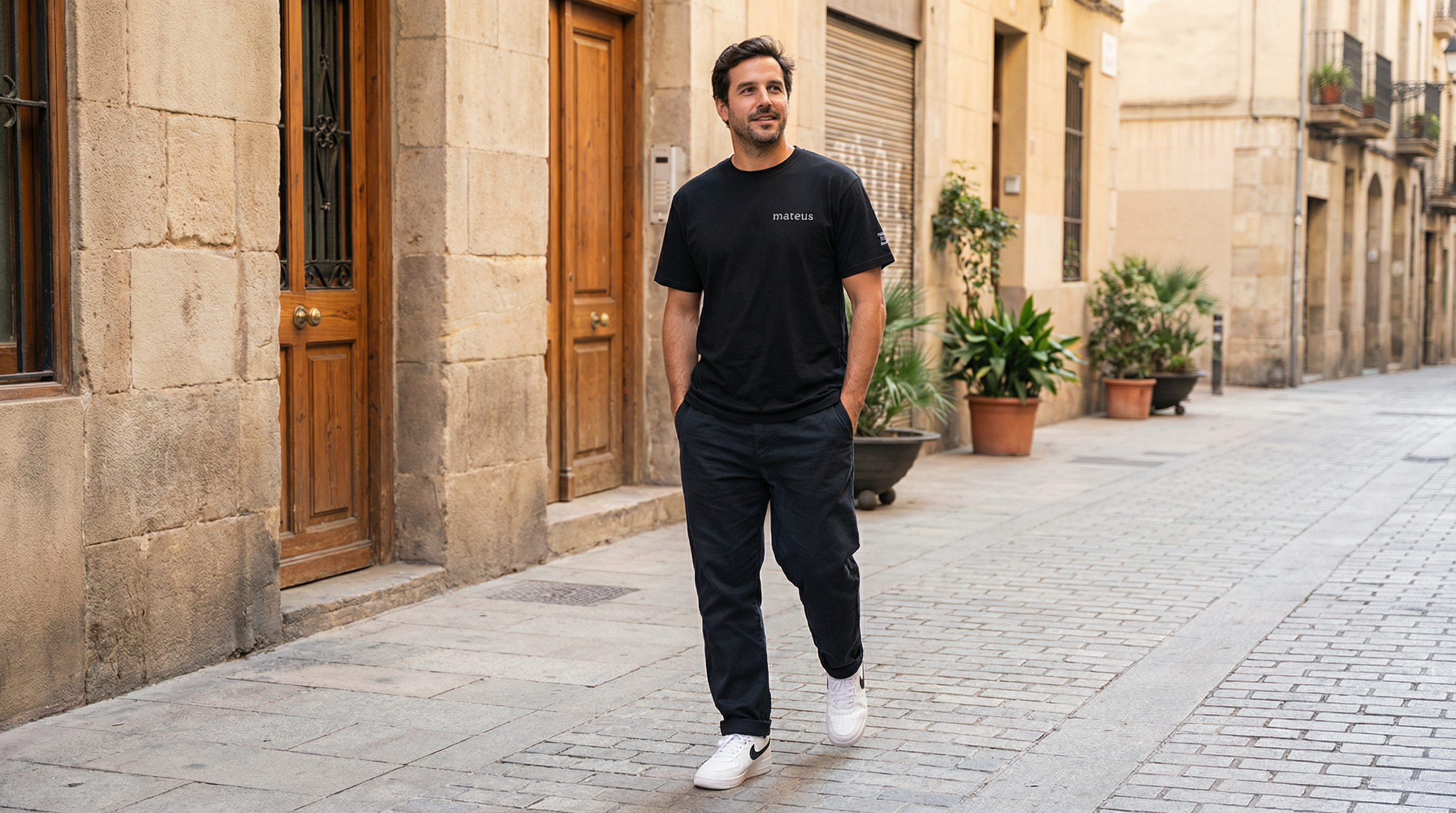 Unisex Heavyweight Basic T-shirt Black