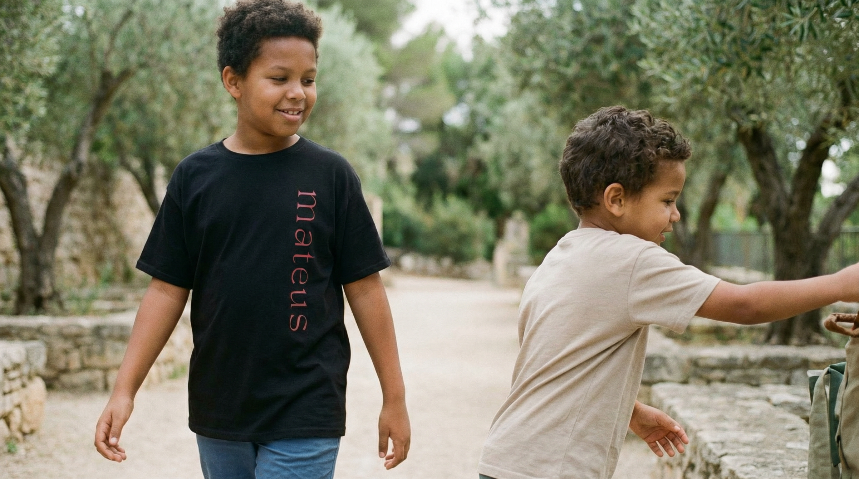 100% cotton Kids Basic tee Black